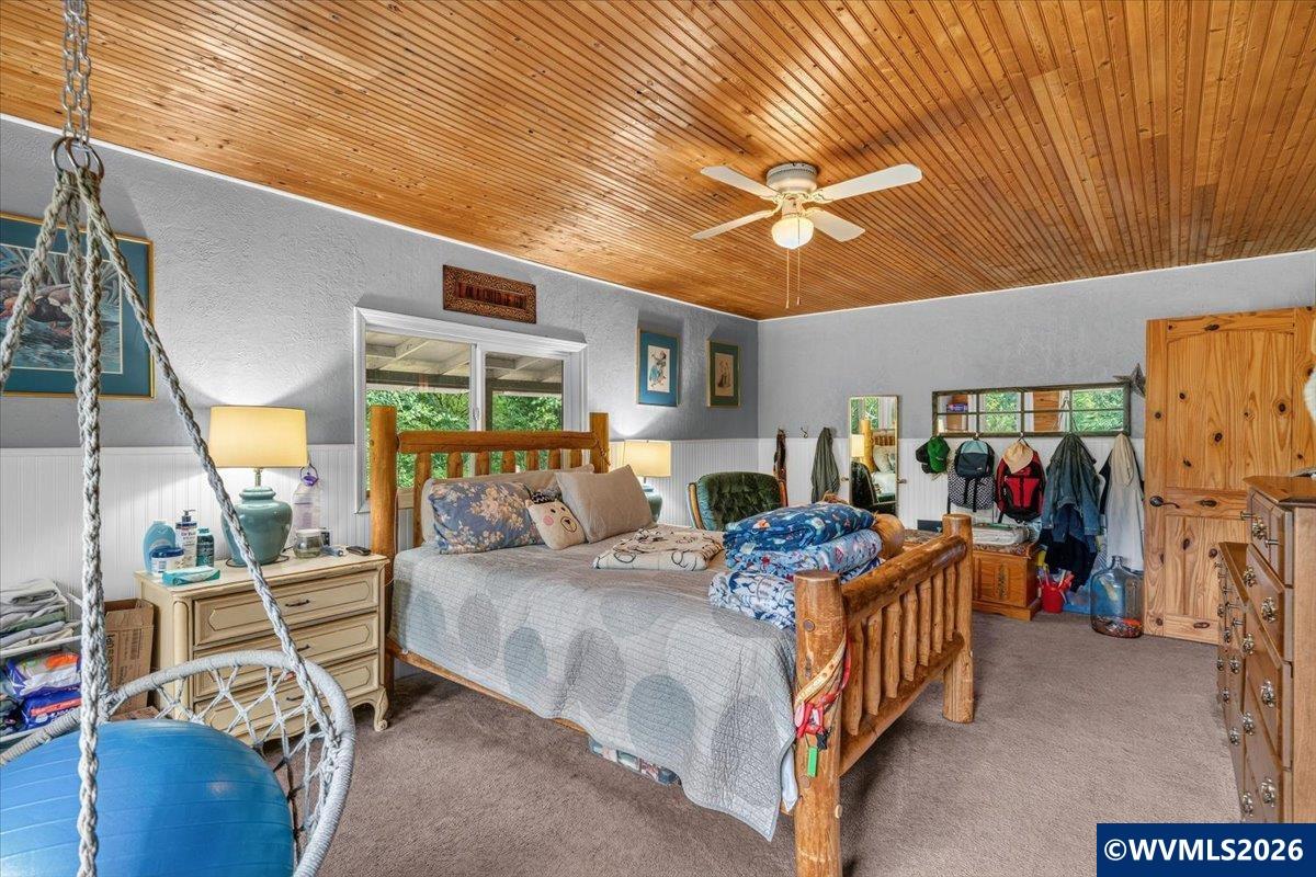 22606 Milk Ranch Road Scotts Mills, OR 97375 - Photo 16 of 29