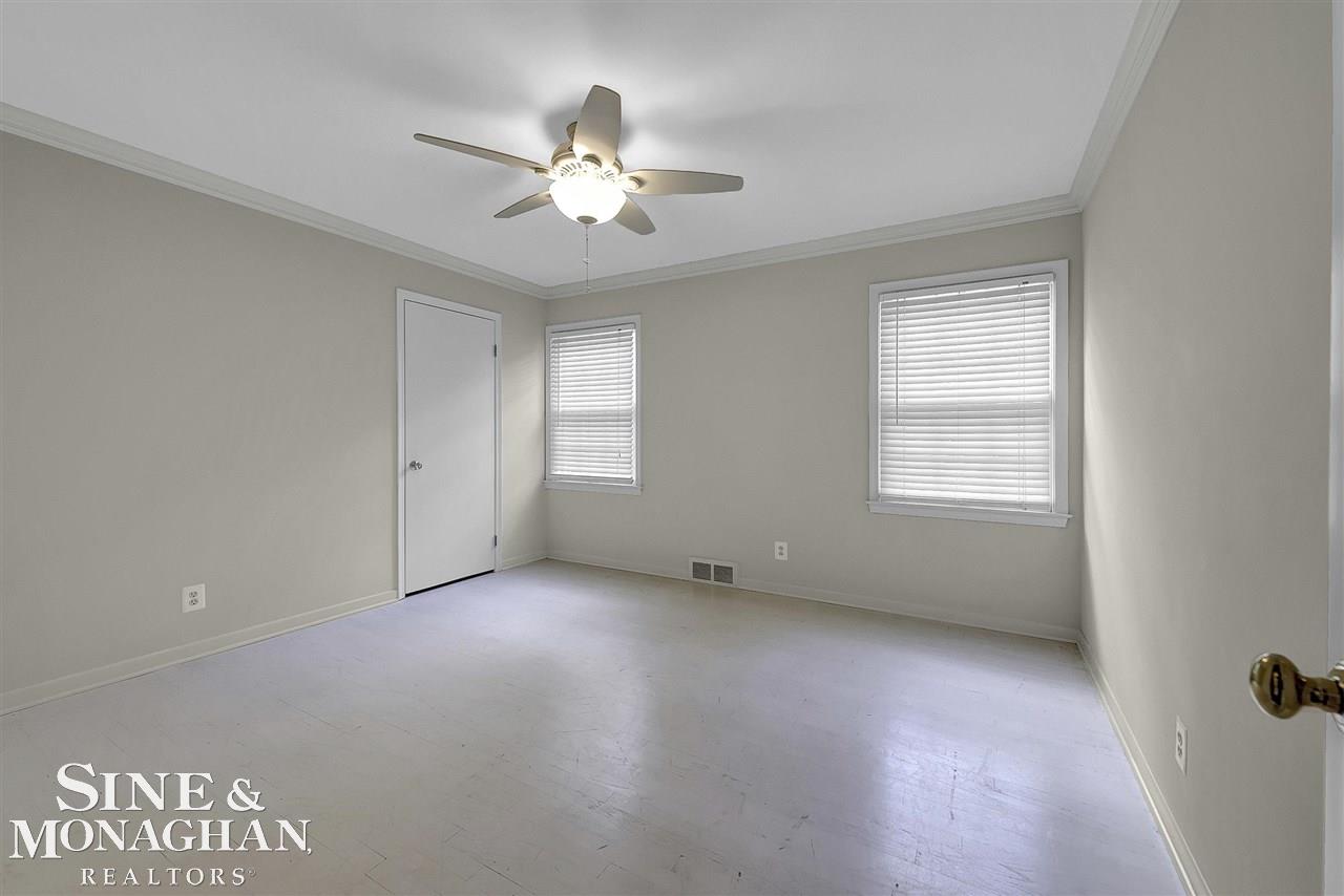 308 Kerby Road Grosse Pointe Farms, MI 48236 - Photo 15 of 32