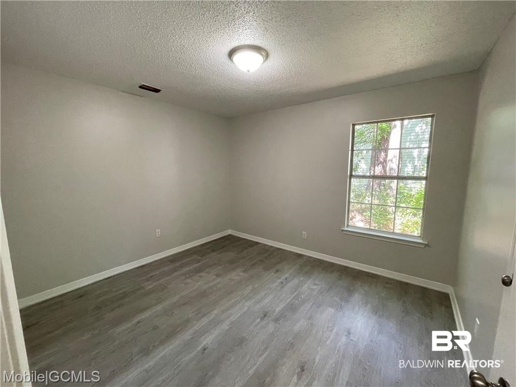 2358 Club House Road Mobile, AL 36605 - Photo 12 of 17