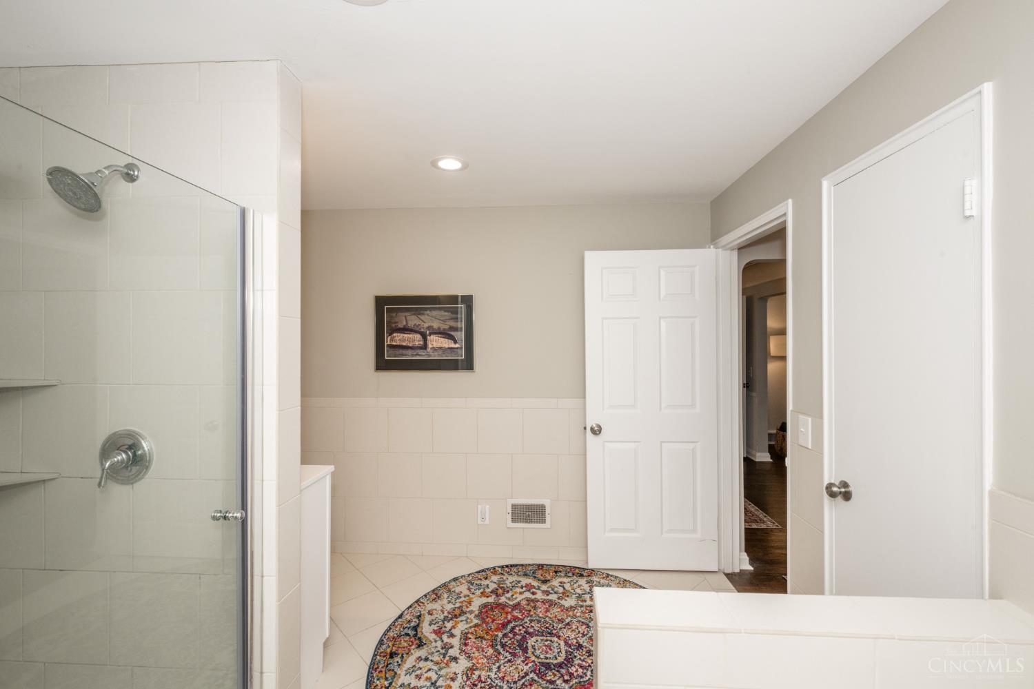 7261 Garden Road Cincinnati, OH 45236 - Photo 21 of 50 Gallery Image 21