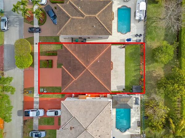 an aerial view of multiple house