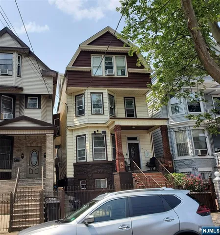 $745,000 | 322 Clifton Avenue, Newark, NJ 07104