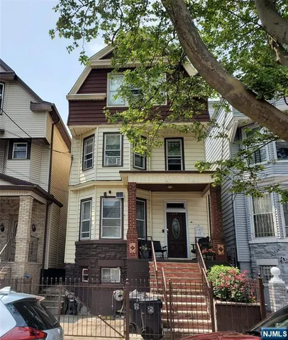 $745,000 | 322 Clifton Avenue, Newark, NJ 07104