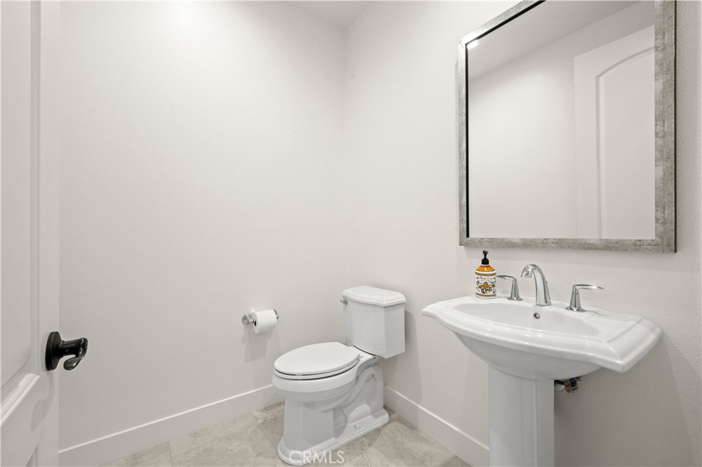 85 Spacial Irvine, CA 92618 - Photo 15 of 43