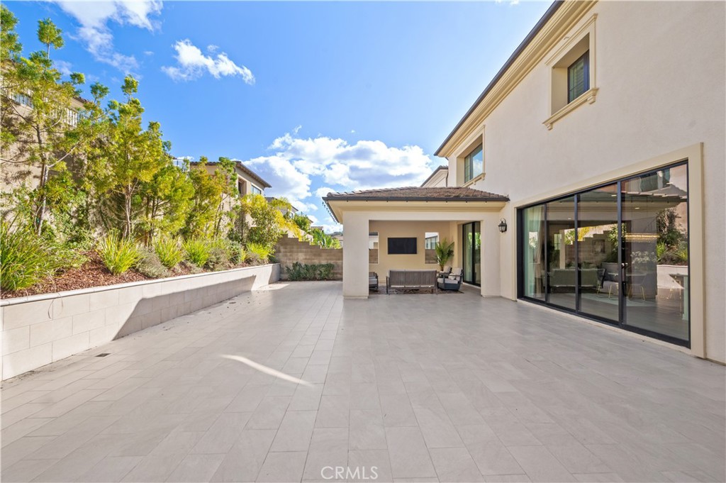 85 Spacial Irvine, CA 92618 - Photo 39 of 43