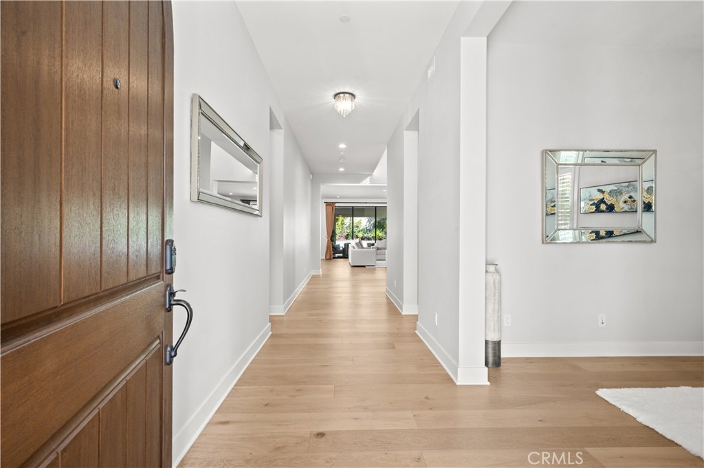 85 Spacial Irvine, CA 92618 - Photo 4 of 43