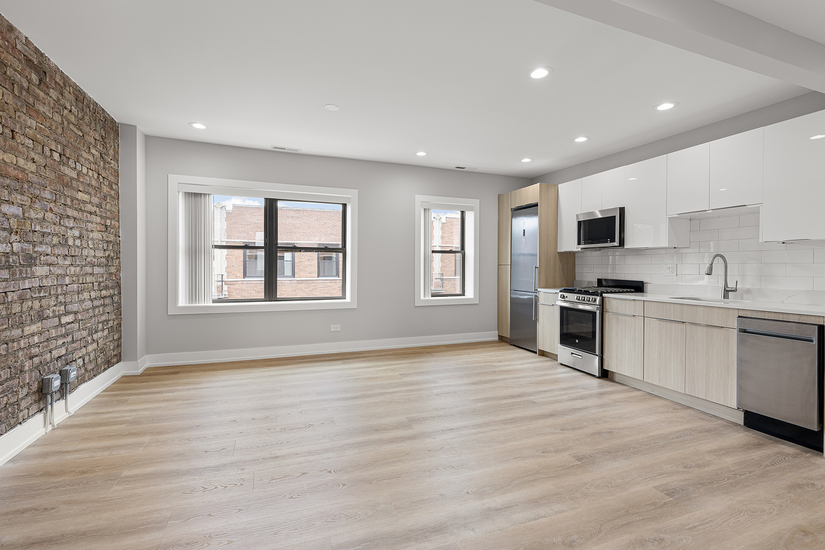 1548 West Juneway Terrace, Unit 3B Chicago, IL 60626 - Photo 3 of 18