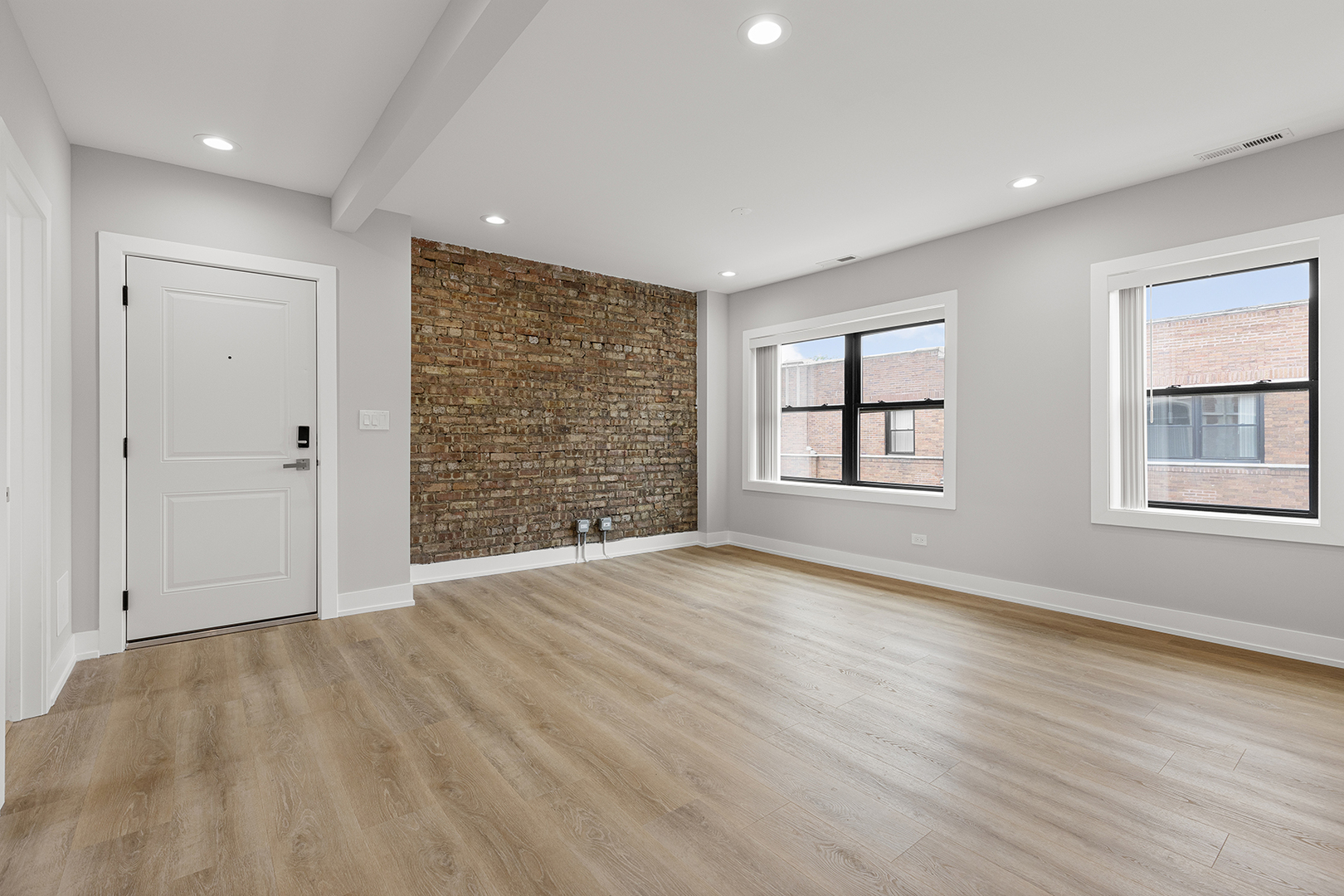 1548 West Juneway Terrace, Unit 3B Chicago, IL 60626 - Photo 4 of 18