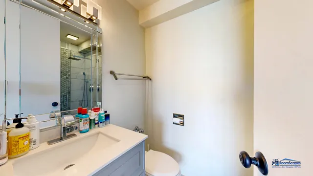 $450,000 | 910 North Lake Shore Drive, Unit 2317, Chicago, IL 60611