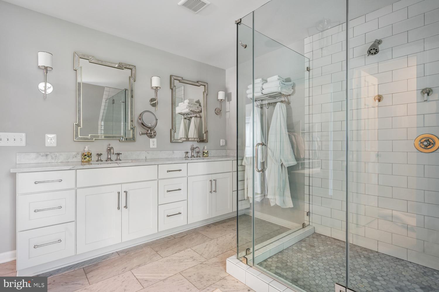 4001 Belle Rive Terrace Alexandria, VA 22309 - Photo 54 of 87 Primary bathroom w/double vanity