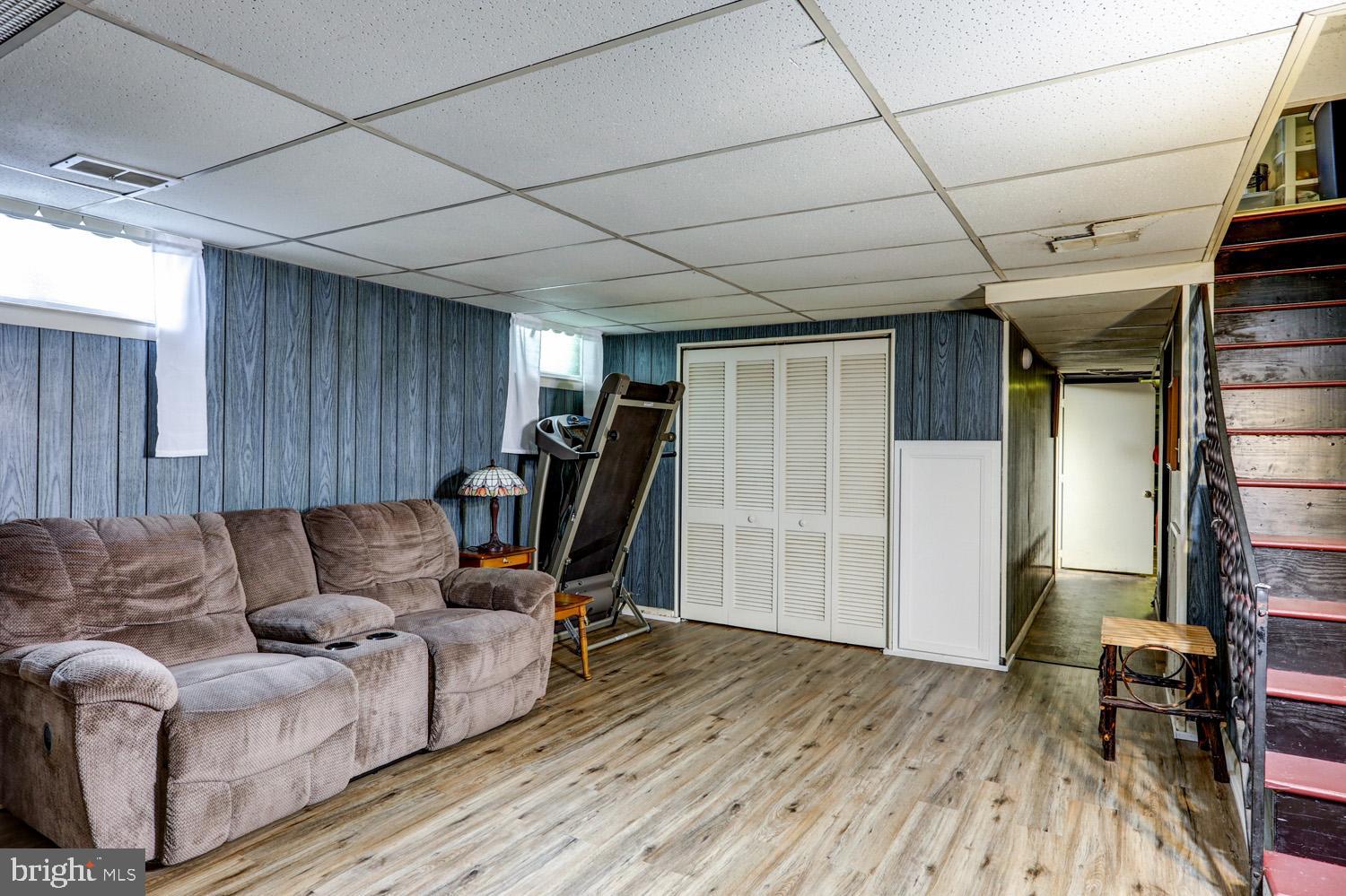 147 Riverside Avenue Lancaster, PA 17602 - Photo 25 of 32 Gallery Image 25