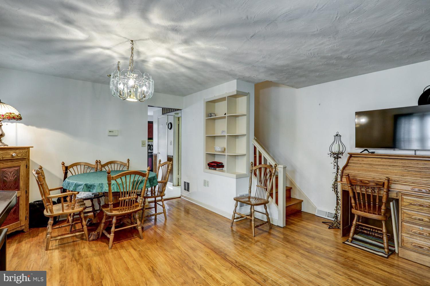 147 Riverside Avenue Lancaster, PA 17602 - Photo 7 of 32 Gallery Image 7