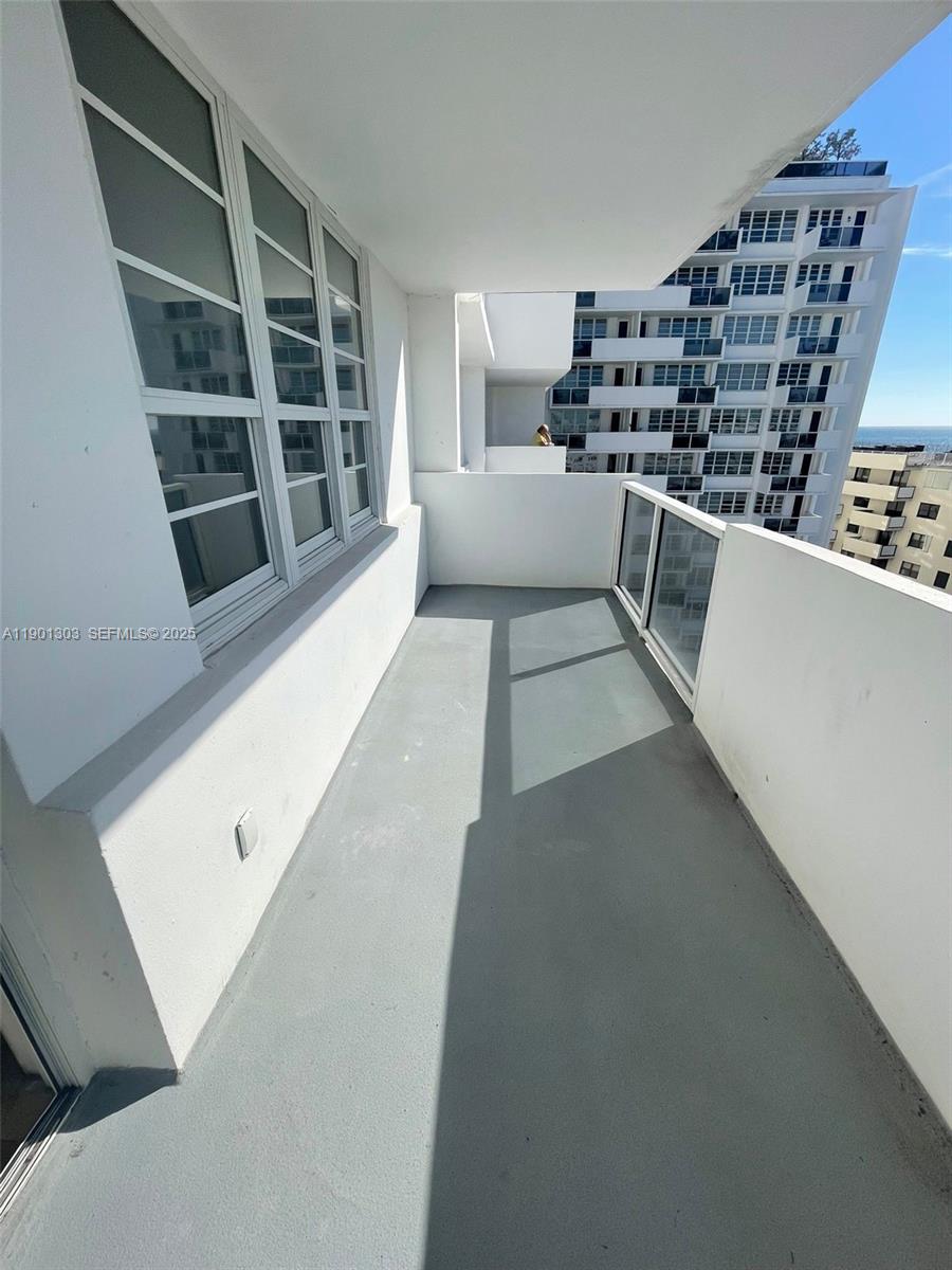100 Lincoln Road, Unit 1111 Miami Beach, FL 33139 - Photo 25 of 30
