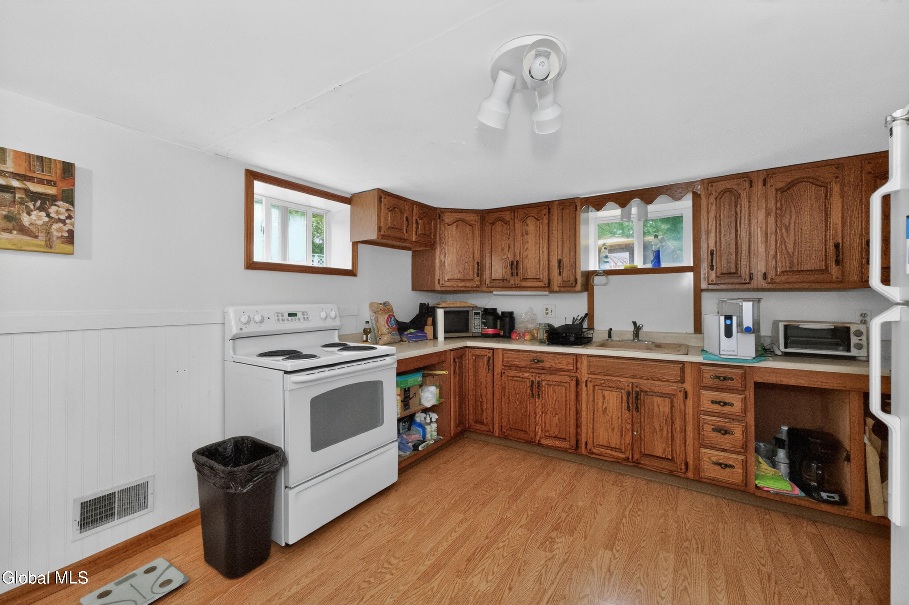 48 Schoolhouse Road Guilderland, NY 12203 - Photo 38 of 44 2 Apt Down 1