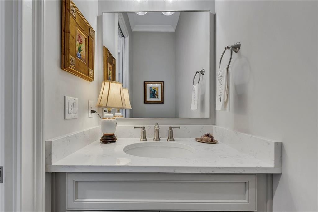 401 Reeves Street Woodstock, GA 30188 - Photo 10 of 73 Gallery Image 10
