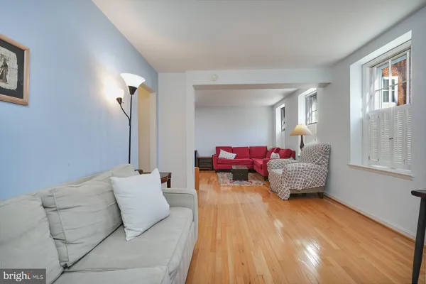 $3,795 | 3630 39th Street Northwest, Unit B530, Washington, DC 20016
