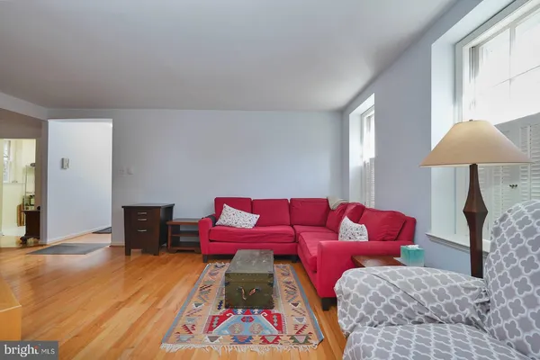 $3,795 | 3630 39th Street Northwest, Unit B530, Washington, DC 20016