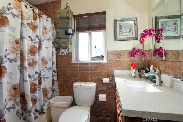 $549,000 | 1700 East Orchard Street, Compton, CA 90221