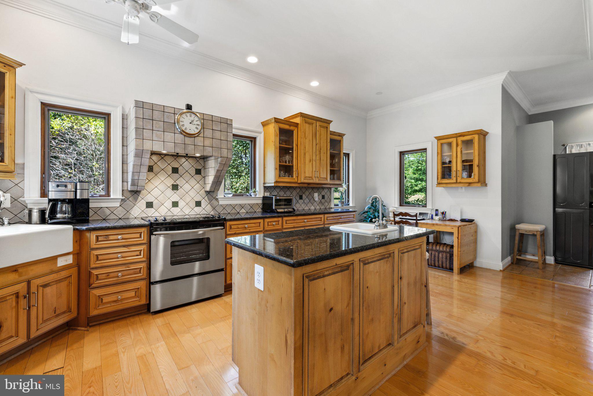 12147 Moss Hollow Road Markham, VA 22643 - Photo 13 of 46 Gallery Image 13