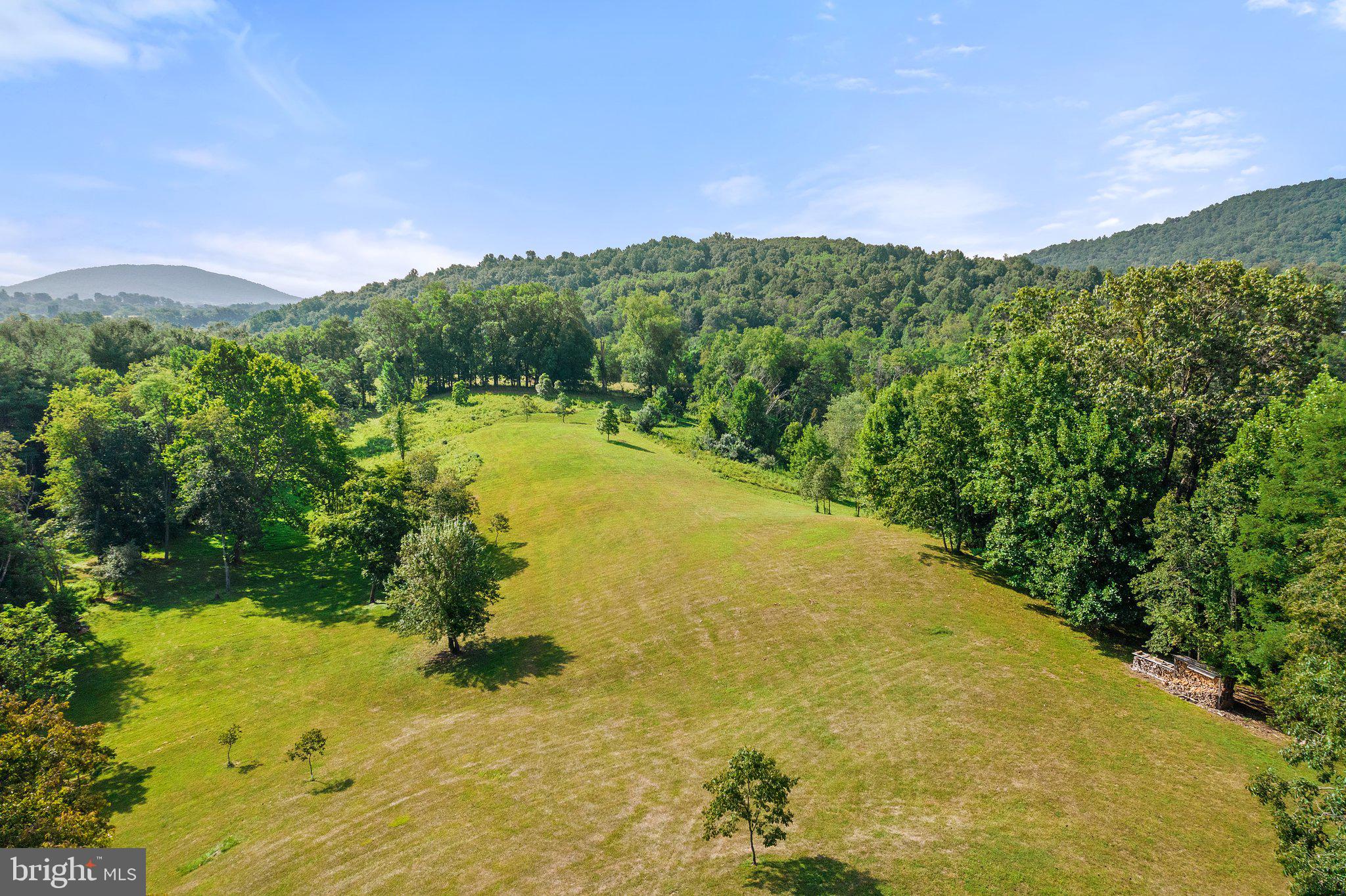 12147 Moss Hollow Road Markham, VA 22643 - Photo 38 of 46 Gallery Image 38