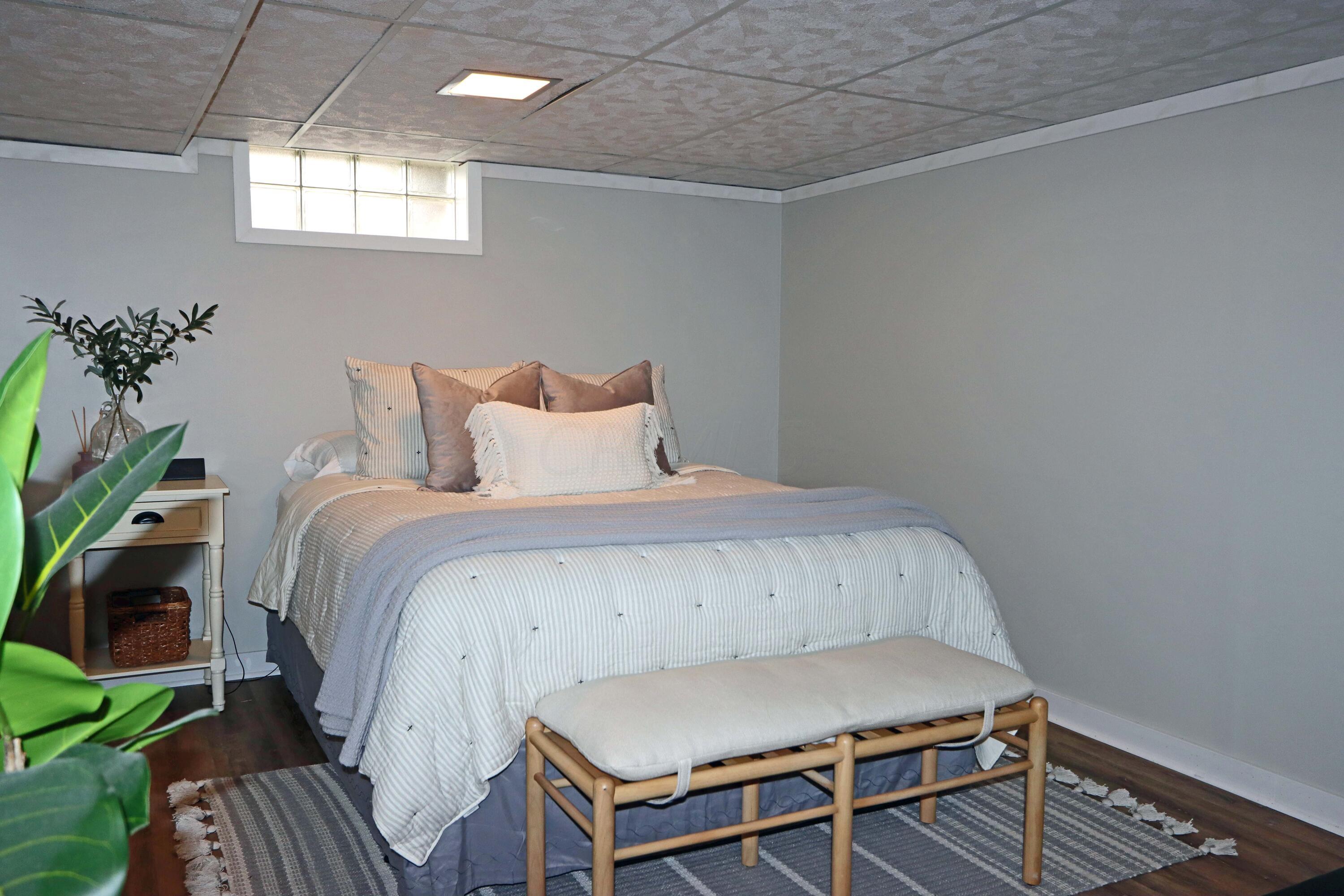 2353 Shrewsbury Road Columbus, OH 43221 - Photo 33 of 44 Basement Bedroom (3)