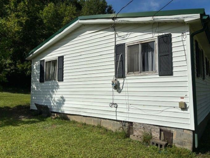 1255 Newcomb Crk Road Wayne, WV 25570 - Photo 5 of 7 Gallery Image 5