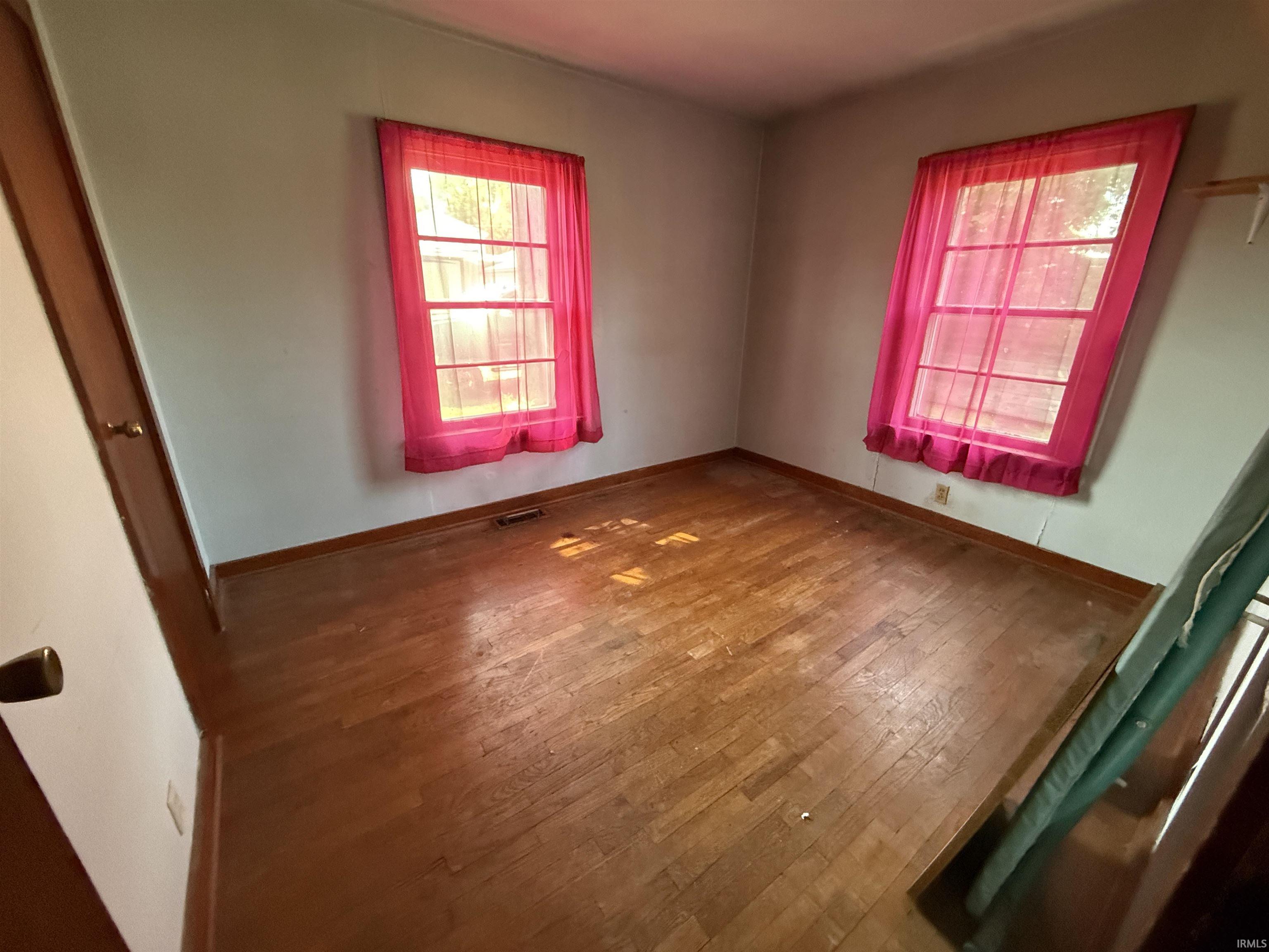 802 Biddle Street Logansport, IN 46947 - Photo 6 of 10