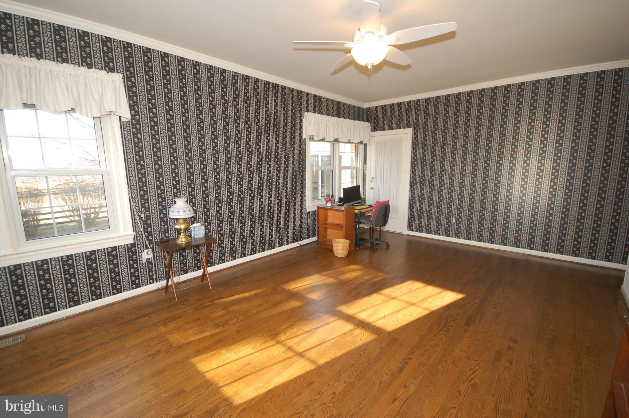 16749 Ivandale Road Hamilton, VA 20158 - Photo 14 of 28 Bedroom (Master)