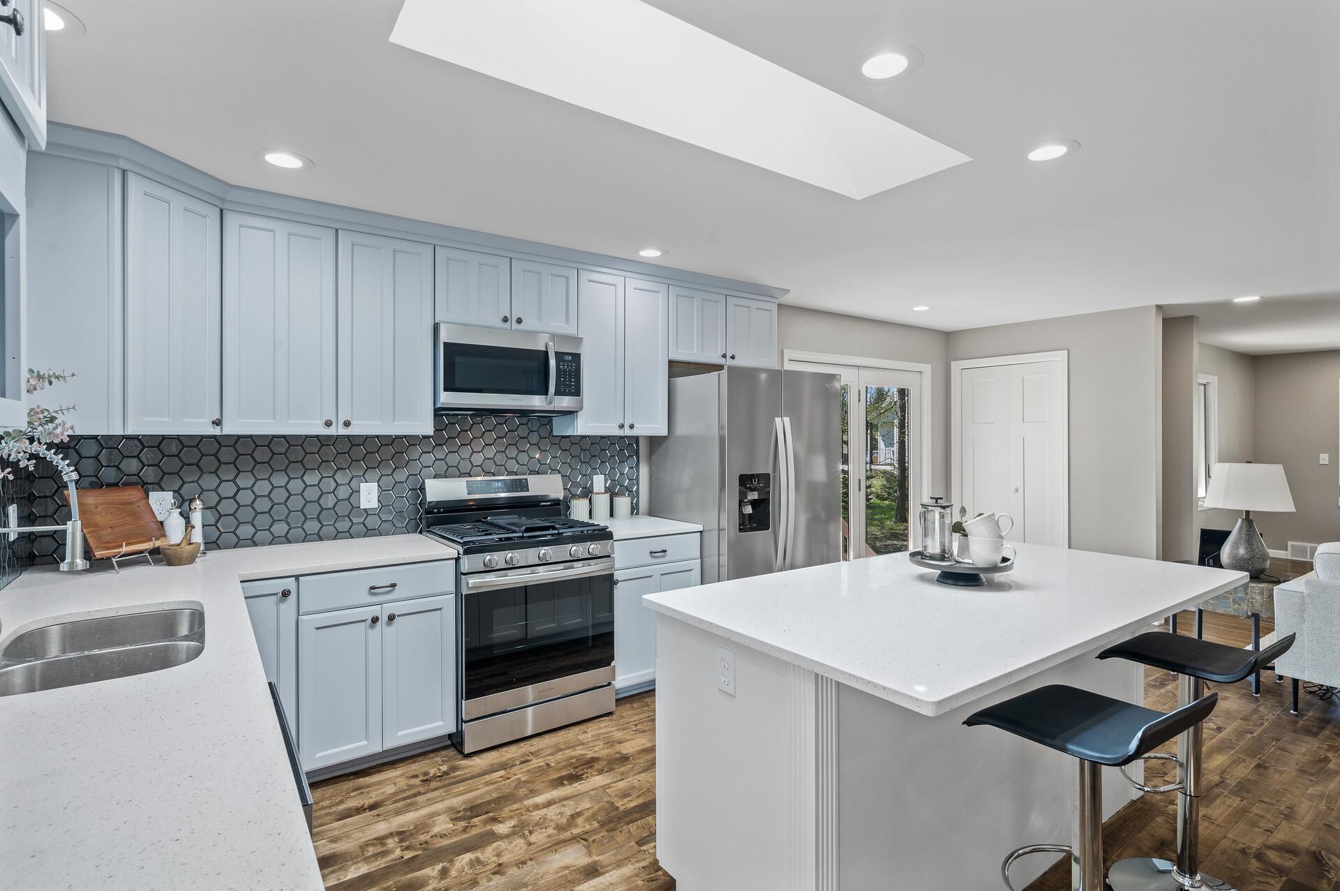 25985 Smithtown Road Shorewood, MN 55331 - Photo 11 of 48