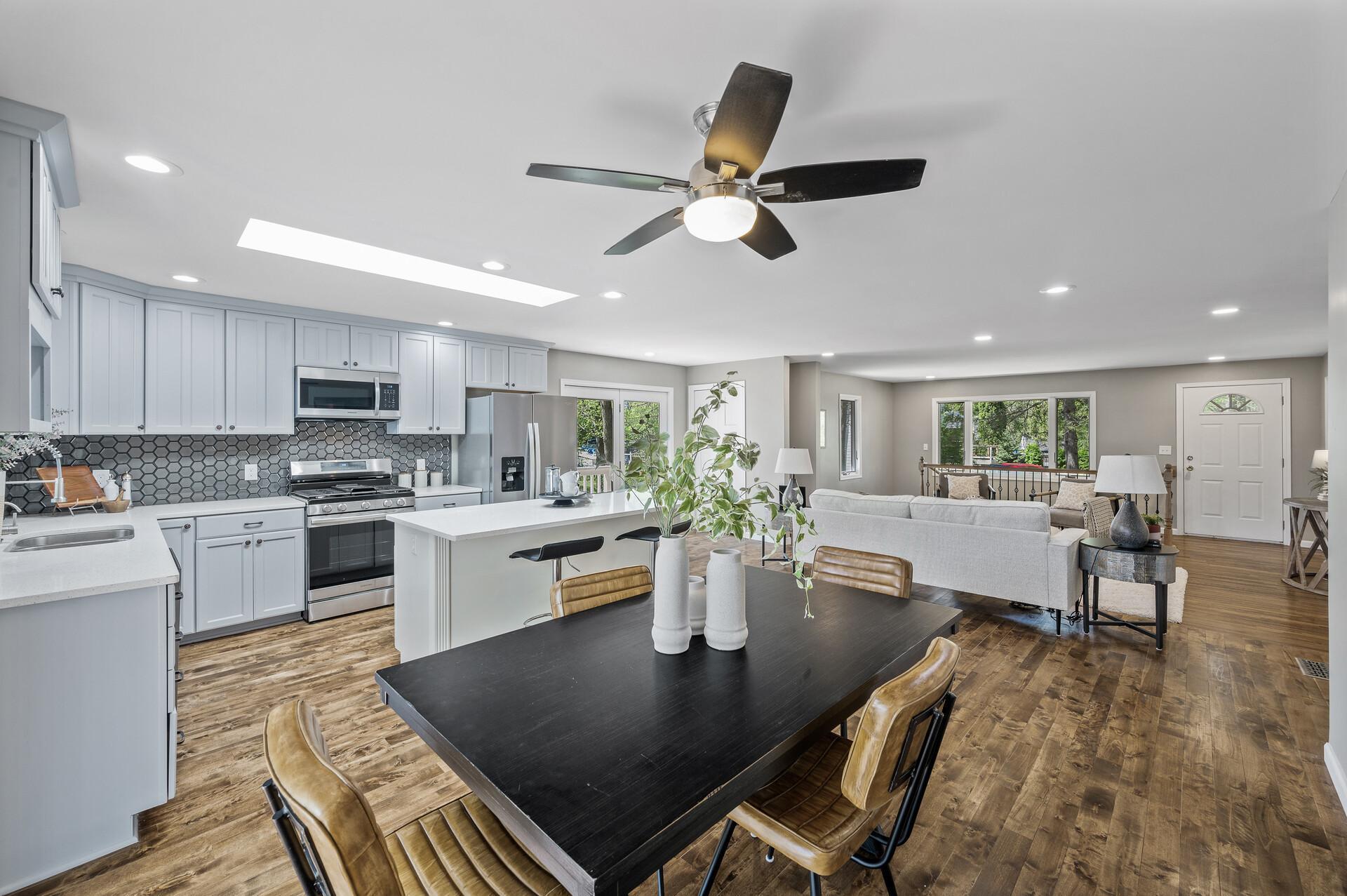 25985 Smithtown Road Shorewood, MN 55331 - Photo 7 of 48