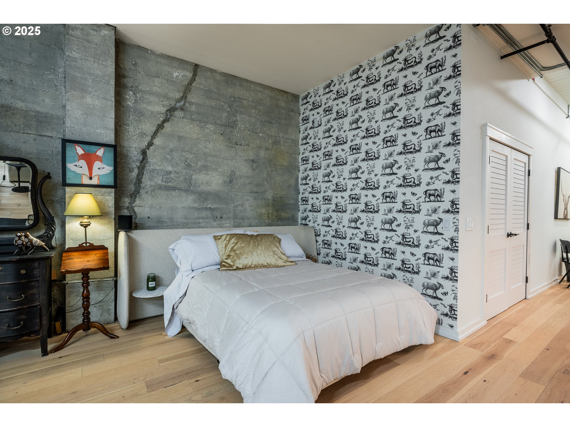 725 Northwest Flanders Street, Unit 304 Portland, OR 97209 - Photo 28 of 42