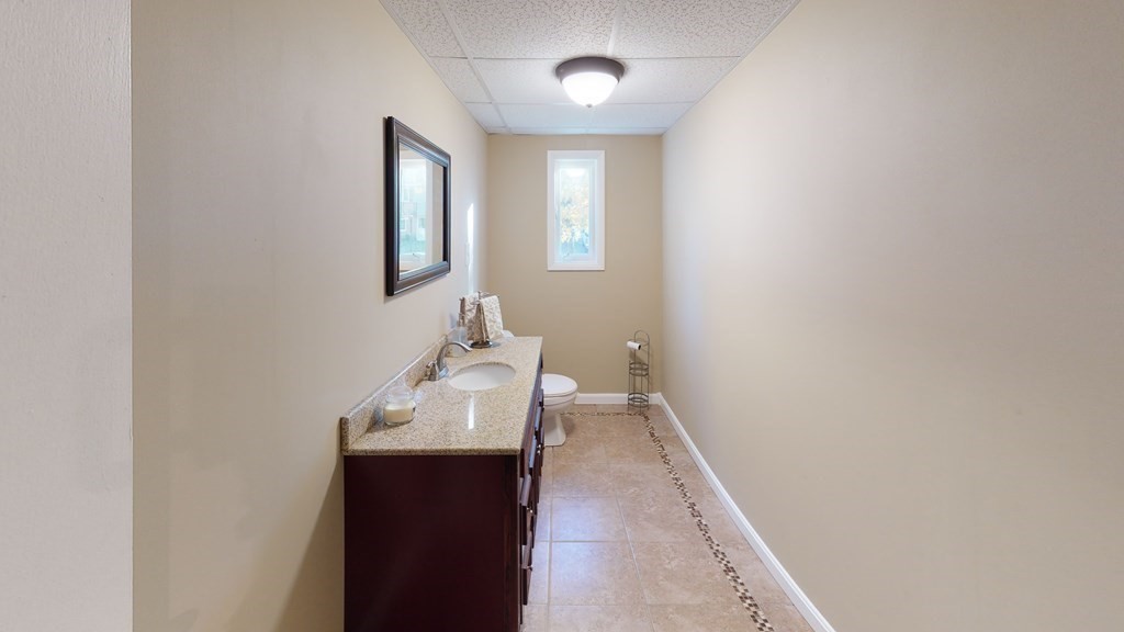 8 Diane Road Peabody, MA 01960 - Photo 26 of 28 Gallery Image 26