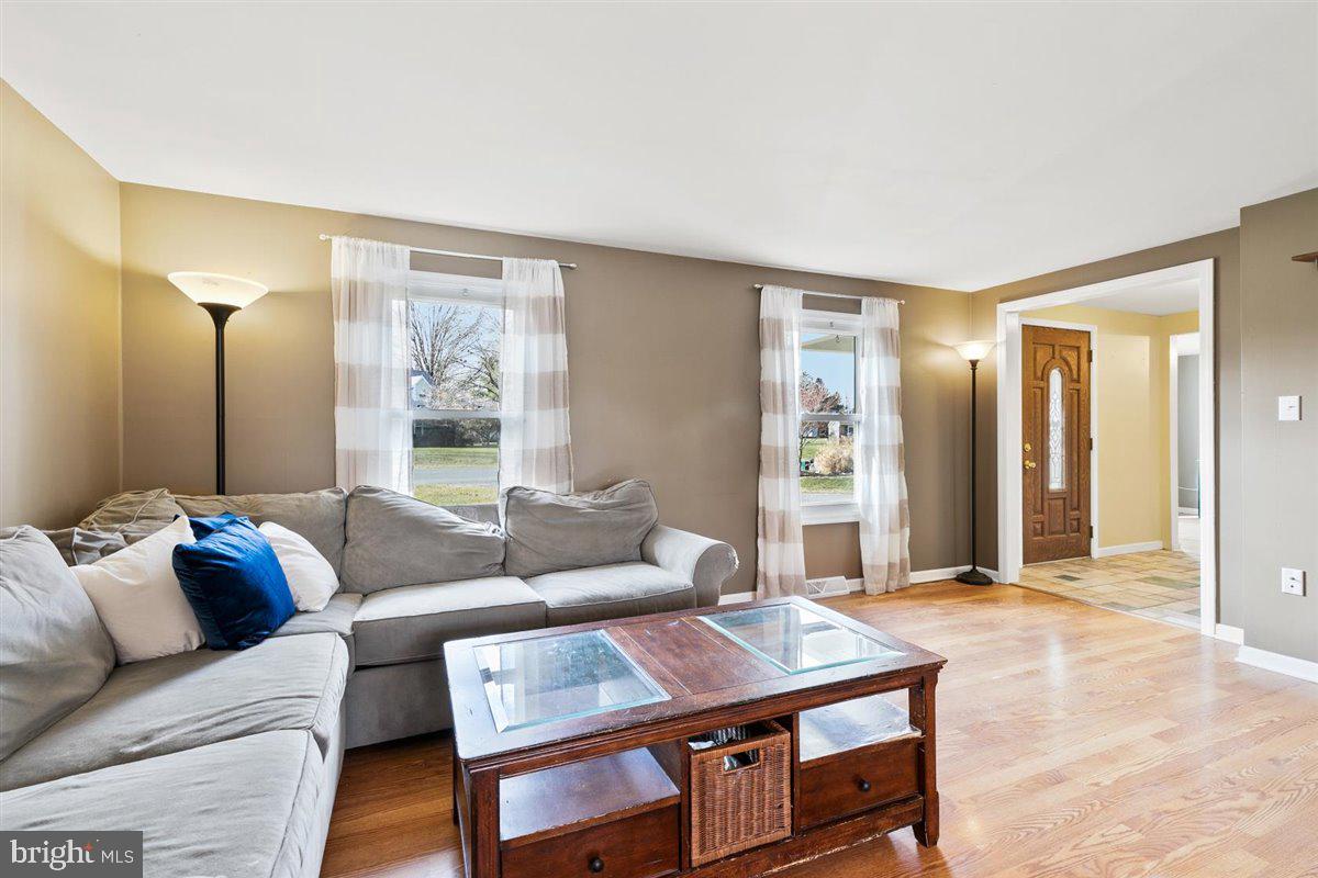 579 Crosswinds Drive Lititz, PA 17543 - Photo 23 of 64 Living room has tons of light