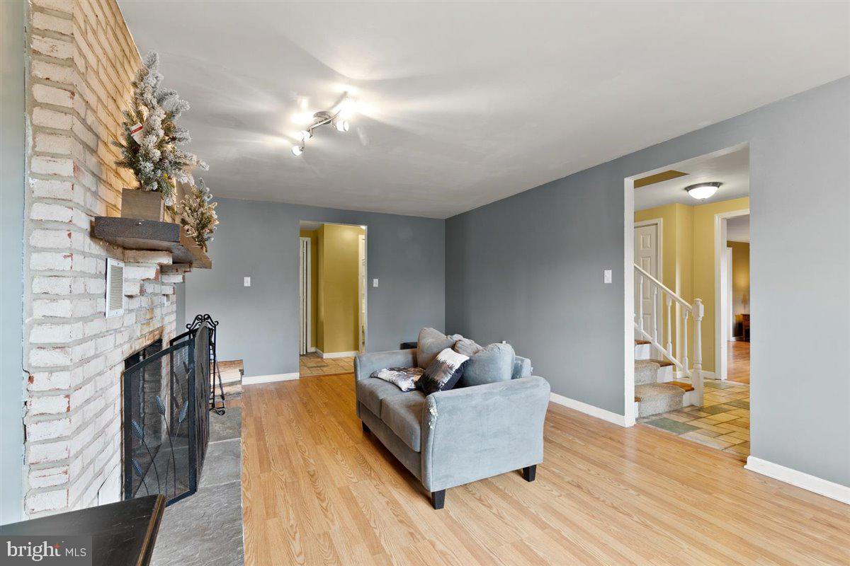 579 Crosswinds Drive Lititz, PA 17543 - Photo 43 of 64 Family room open to foyer/mudroom/laundry