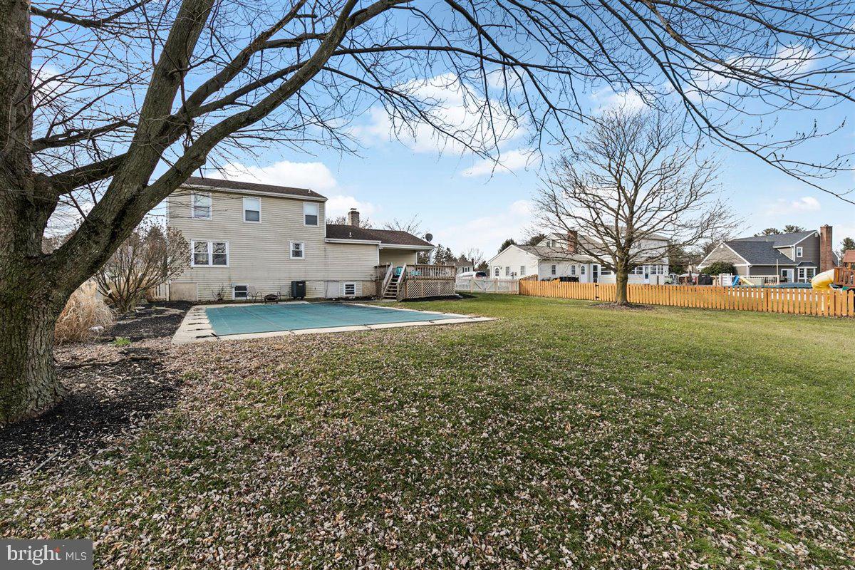 579 Crosswinds Drive Lititz, PA 17543 - Photo 9 of 64 View of the pool