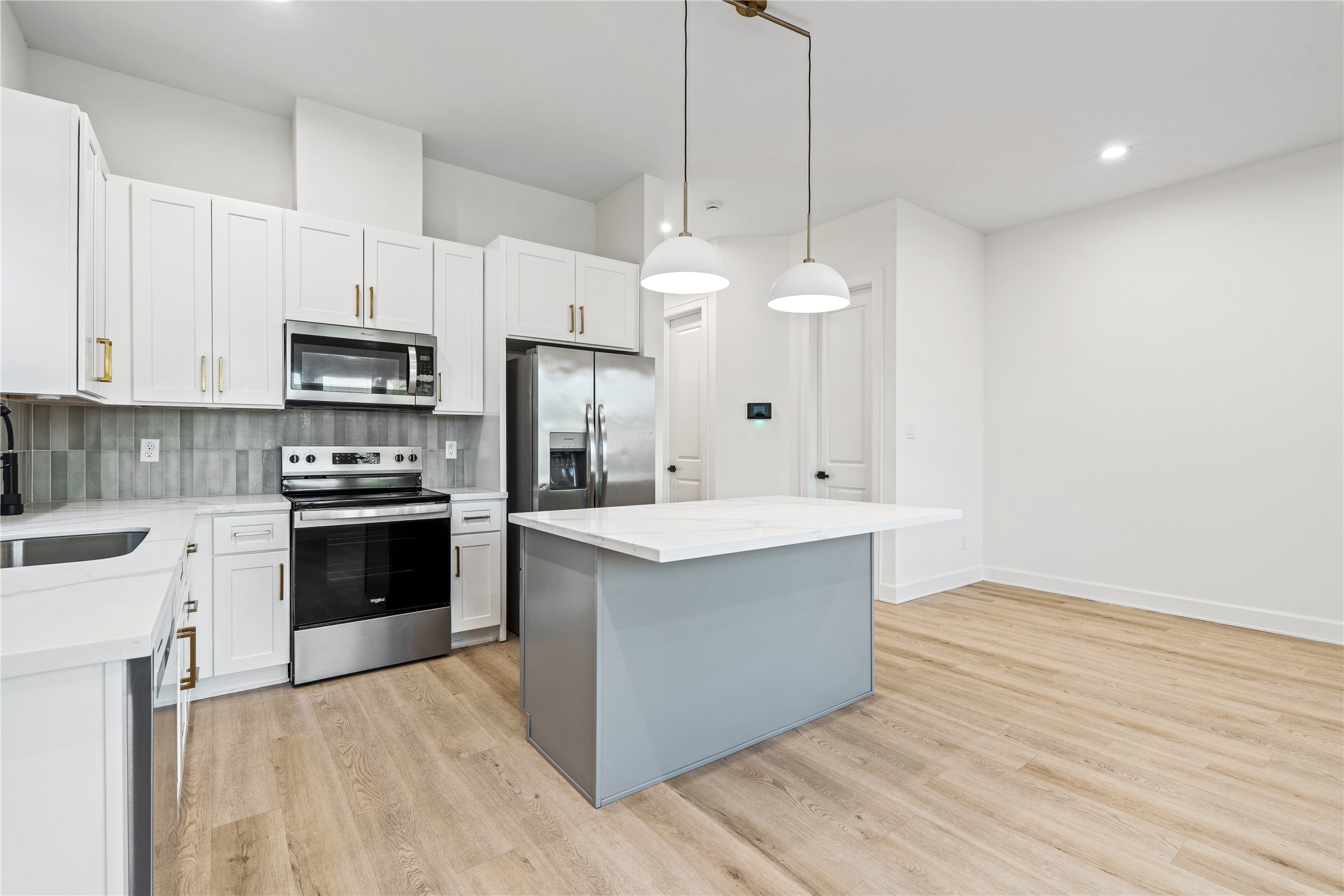 8324 Corinth Street, Unit A Houston, TX 77051 - Photo 13 of 28