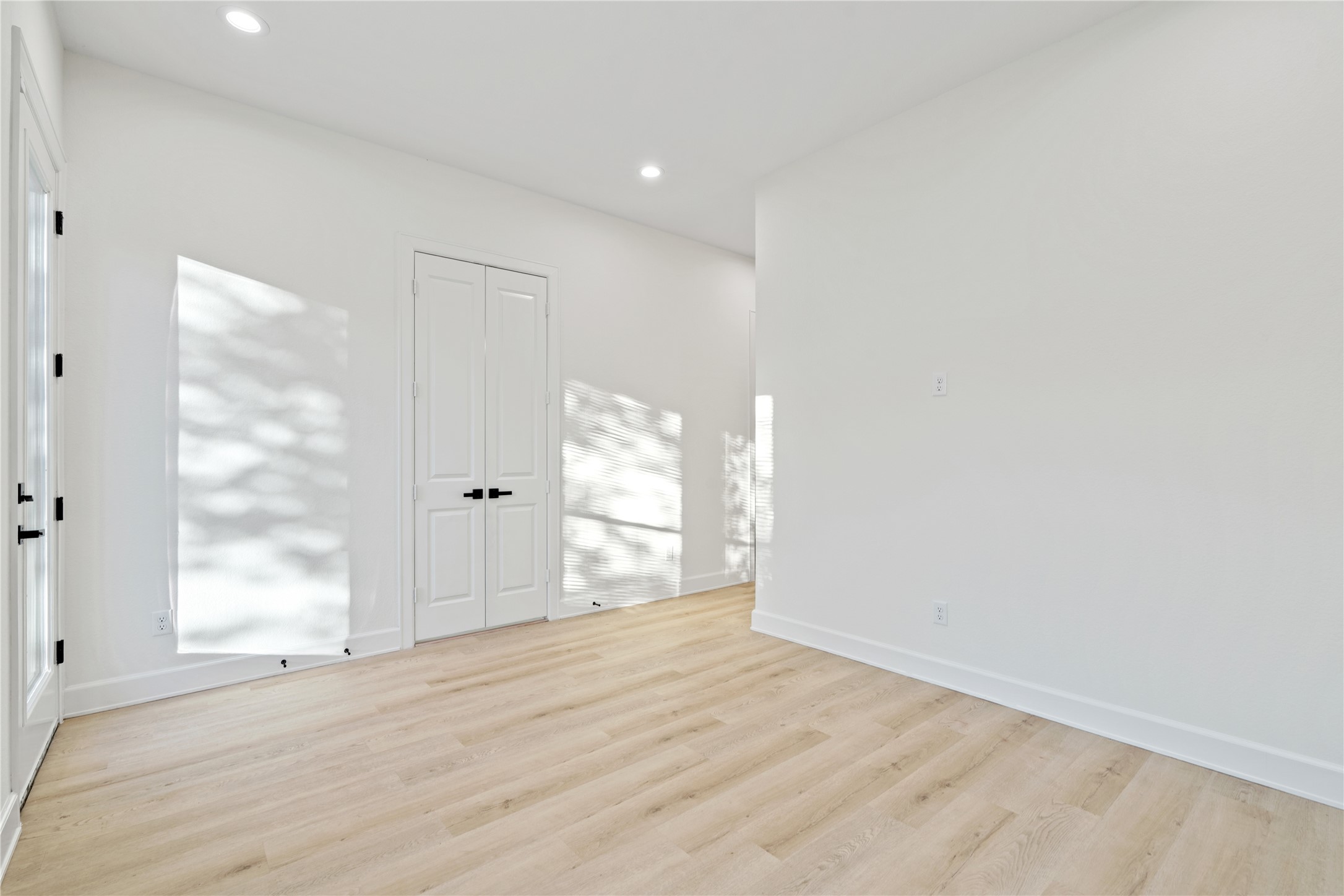 8324 Corinth Street, Unit A Houston, TX 77051 - Photo 17 of 28