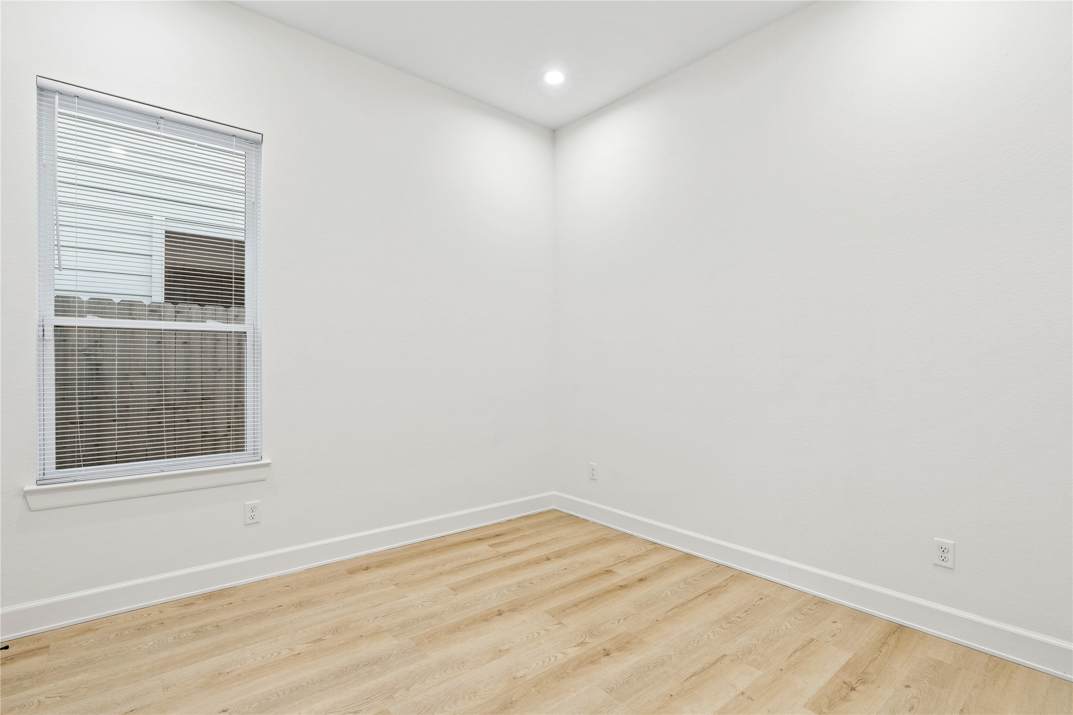 8324 Corinth Street, Unit A Houston, TX 77051 - Photo 21 of 28