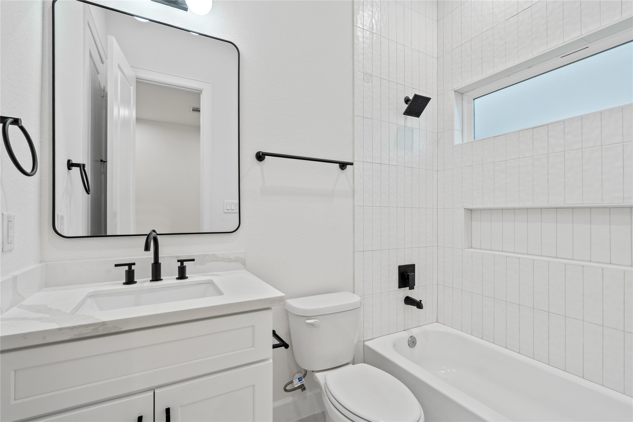 8324 Corinth Street, Unit A Houston, TX 77051 - Photo 23 of 28