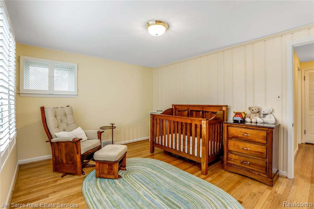 61 Colonial Road Grosse Pointe Shores, MI 48236 - Photo 27 of 47