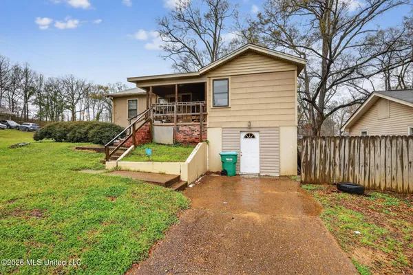 $120,000 | 732 Chickasaw Drive, Grenada, MS 38901