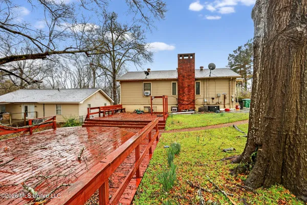 $99,000 | 732 Chickasaw Drive, Grenada, MS 38901