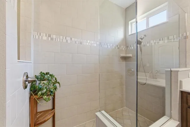 $600,000 | 6 Arena Lake Drive, Palm Coast, FL 32137