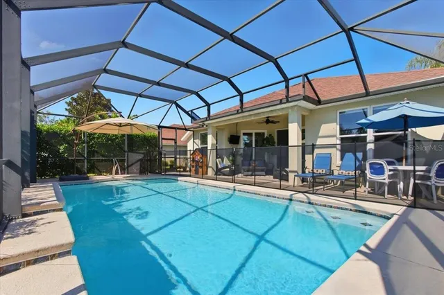 $600,000 | 6 Arena Lake Drive, Palm Coast, FL 32137