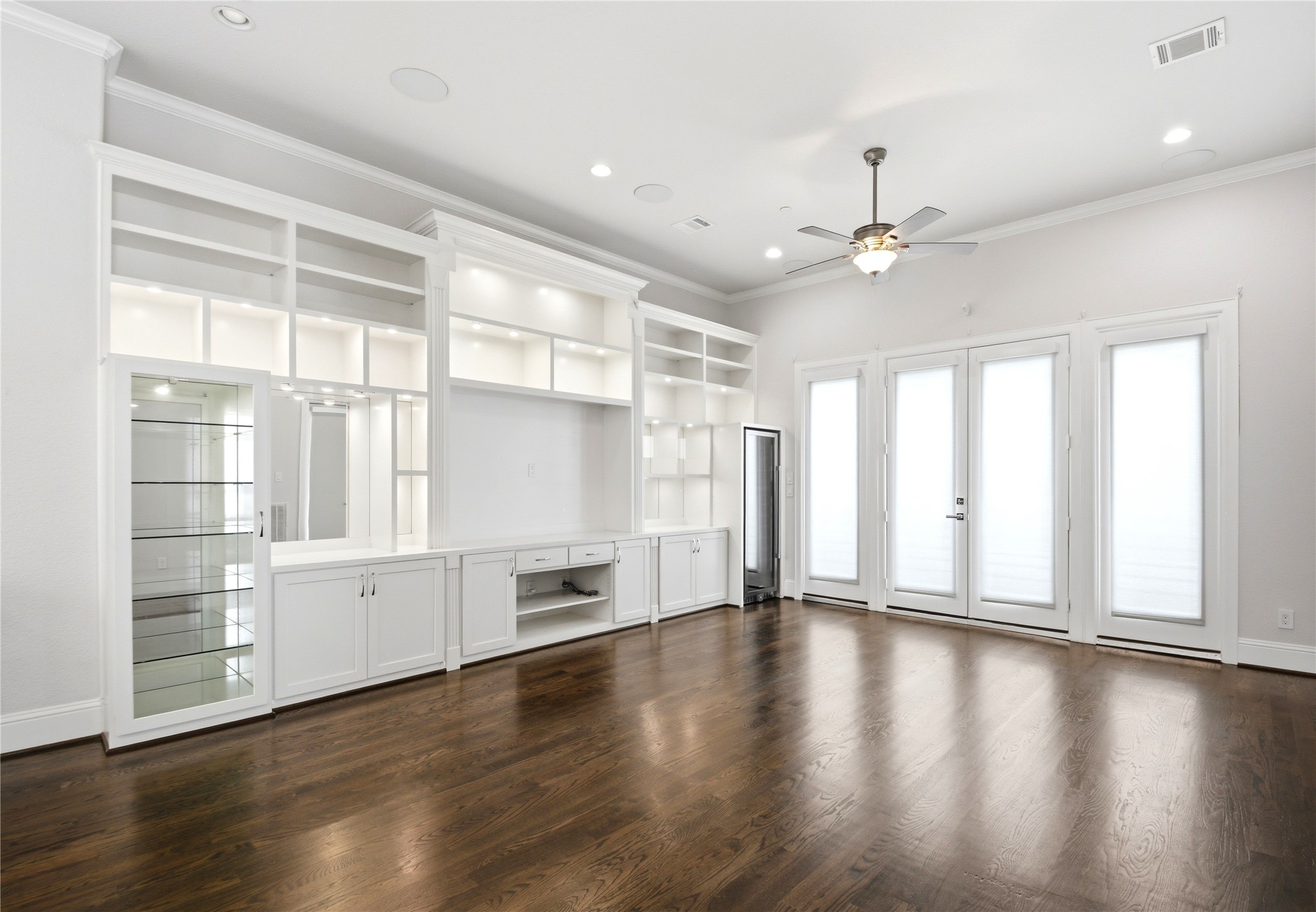 2119 Taft Street Houston, TX 77006 - Photo 30 of 50