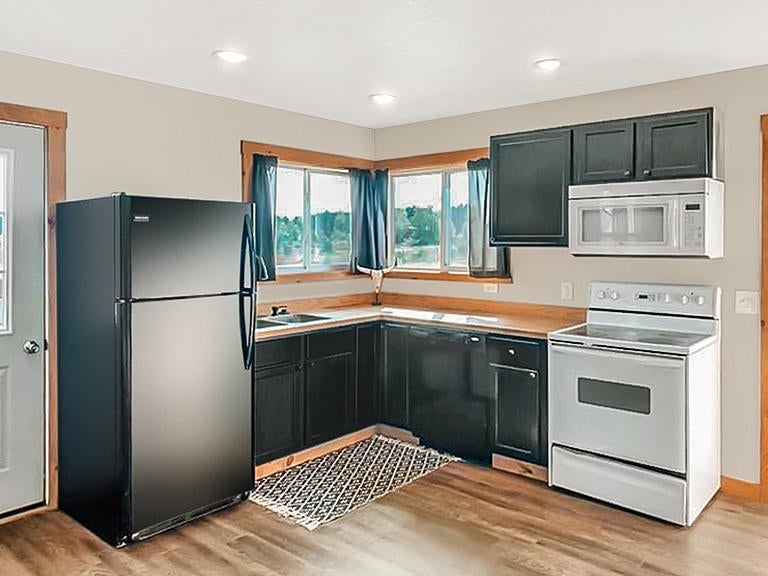 982 Boardman Road South Boardman, MI 49680 - Photo 5 of 24 Gallery Image 5