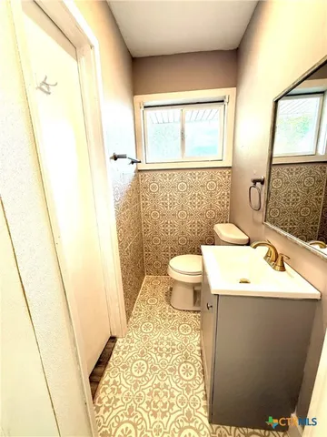 $265,000 | 302 Smith Street, Gonzales, TX 78629