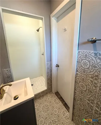 $265,000 | 302 Smith Street, Gonzales, TX 78629