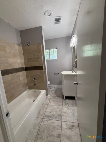 $265,000 | 302 Smith Street, Gonzales, TX 78629