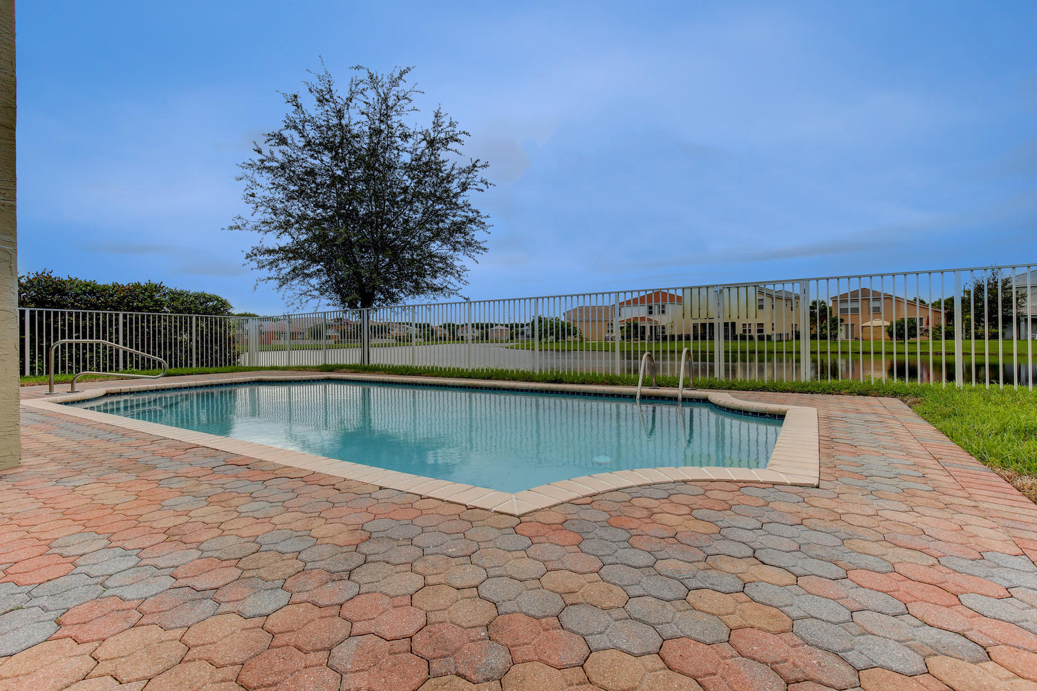 9745 Roche Place Wellington, FL 33414 - Photo 34 of 42 9745 Roche Pl Wellington FL-large-034-IM